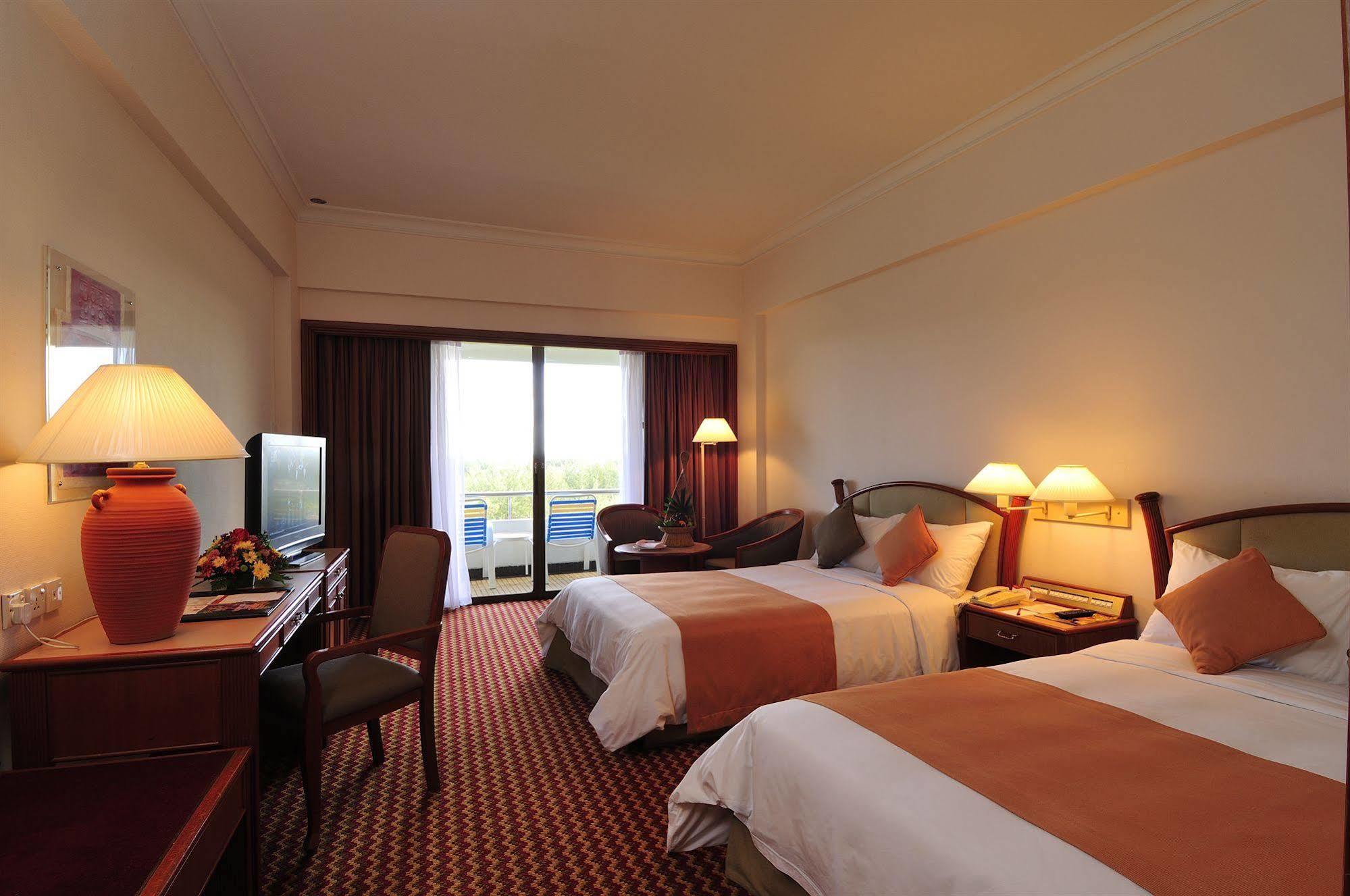 Parkcity Everly Hotel Miri Dış mekan fotoğraf